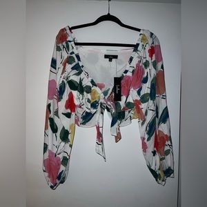 NWT Lulus floral crop top